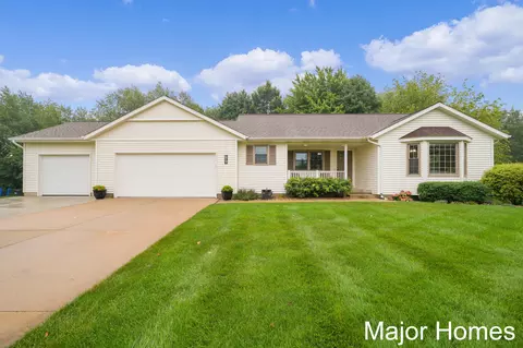 4375 Tracy Trl, Dorr, MI 49323