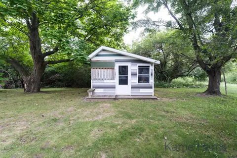 910 W Ellis St, Belding, MI 48809 photo 21