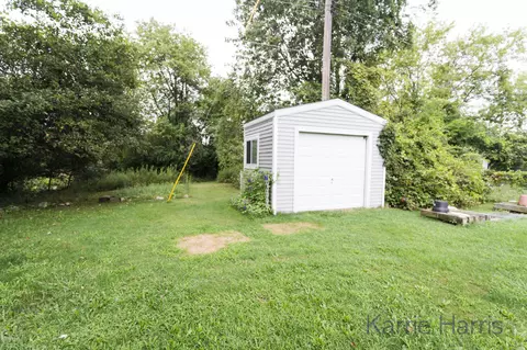 910 W Ellis St, Belding, MI 48809 photo 20