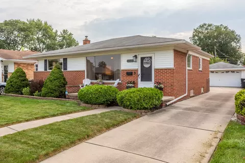 8681 Randy Dr, Westland, MI 48185