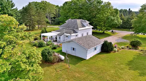 15160 Harlan Road Rd, Copemish, MI 49625