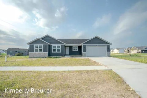 6332 Roman Rd, Allendale, MI 49401