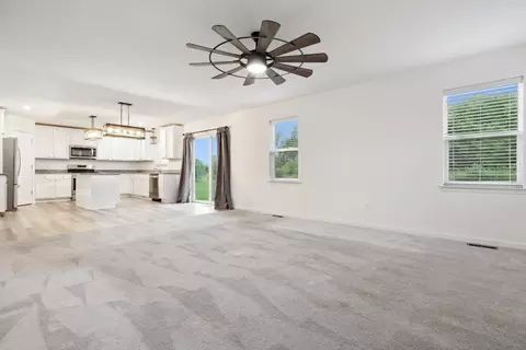 1802 Stonehouse Dr, Gregory, MI 48137 photo 10