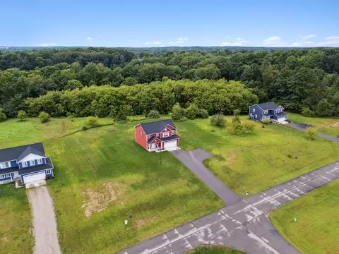 1802 Stonehouse Dr, Gregory, MI 48137 photo 3