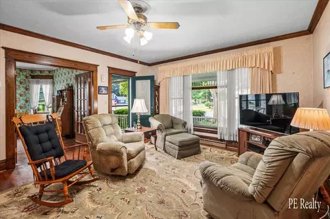 43 E State Rd, Grant, MI 49327 photo 9