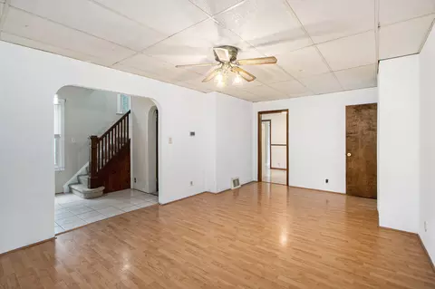 419 N 30th St, Springfield, MI 49037 photo 4