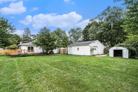 419 N 30th St, Springfield, MI 49037 photo 24