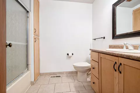 419 N 30th St, Springfield, MI 49037 photo 13