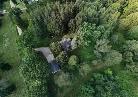 8675 S Hemlock Ave, Farwell, MI 48622 photo 2