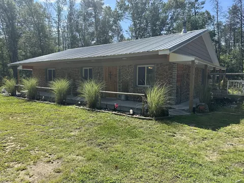 2323 W Ann St, Baldwin, MI 49304