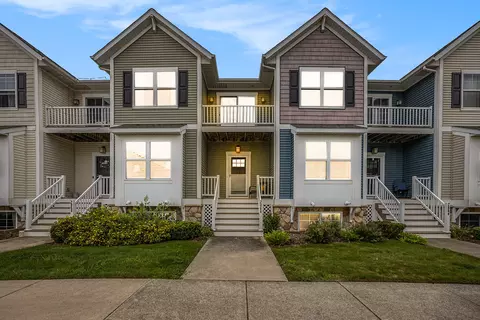 2866 Hearthstone Dr SE, Grand Rapids, MI 49512