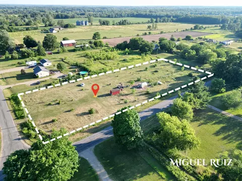 37069 24th Ave, Gobles, MI 49055