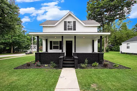601 Orchard St, Dowagiac, MI 49047