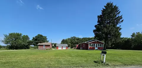 36550 County Road 352, Decatur, MI 49045