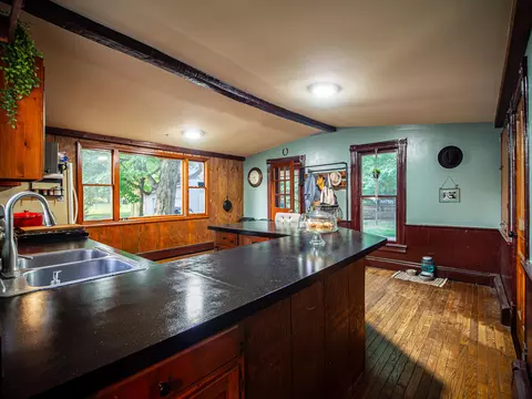 726 N Bridge St, Belding, MI 48809 photo 7