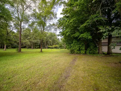 726 N Bridge St, Belding, MI 48809 photo 31
