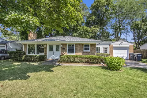 269 Hunter Dr, Benton Harbor, MI 49022