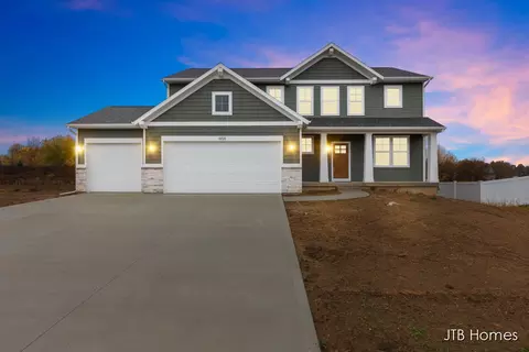 1858 Round Barn Dr, Hudsonville, MI 49426