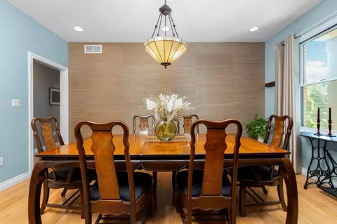 Dining - 5610 Michael Dr, Saline, MI 48176 photo 2 of 5