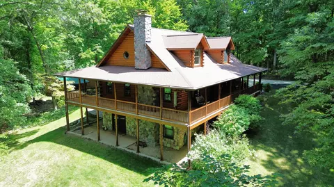 8842 W F Ave, Kalamazoo, MI 49009