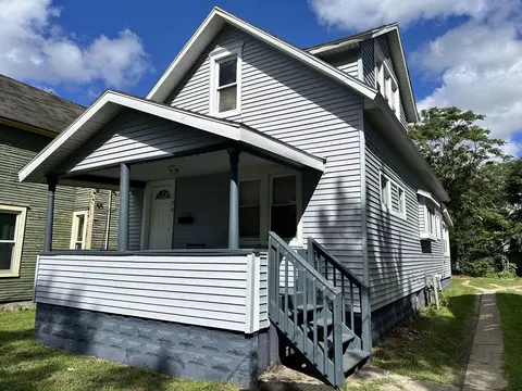 130 E Isabella Ave, Muskegon, MI 49442
