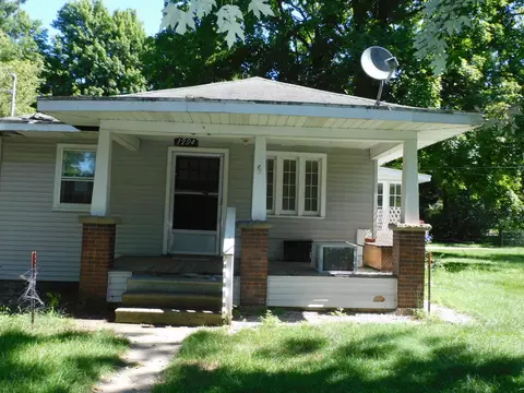 1294 W Michigan Ave, Battle Creek, MI 49037