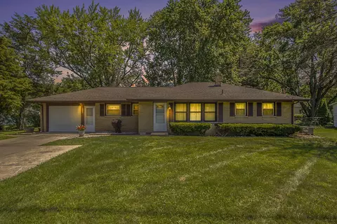 7025 S 12th St, Portage, MI 49024