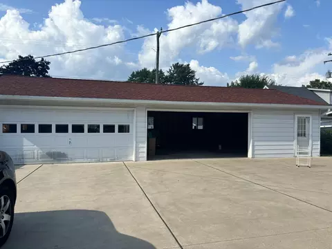 455 E Main St, Dundee, MI 48131 photo 5