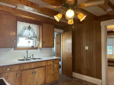 455 E Main St, Dundee, MI 48131 photo 12
