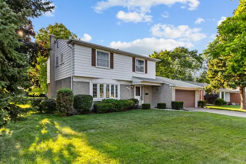 15329 Richfield St, Livonia, MI 48154