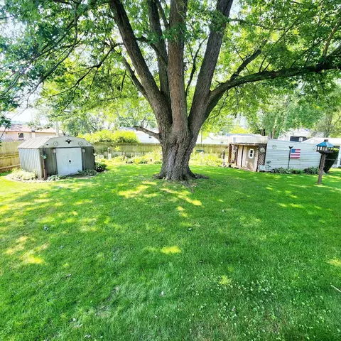 5657 Poplar Dr, Jackson, MI 49201 photo 21