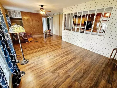 5657 Poplar Dr, Jackson, MI 49201 photo 3