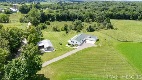 4872 Jackson Rd, Saranac, MI 48881