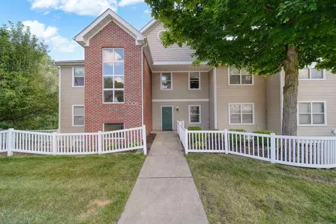 1006 E Duncan St #1B, Manchester, MI 48158