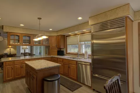 Kitchen - 1719 Probert Rd, Jackson, MI 49203 photo 10 of 16