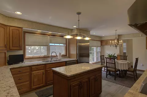 Kitchen - 1719 Probert Rd, Jackson, MI 49203 photo 3 of 16