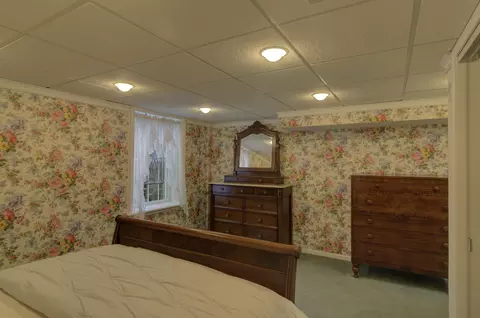 Bedroom - 1719 Probert Rd, Jackson, MI 49203 photo 9 of 11