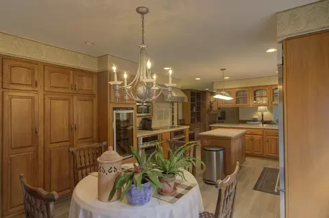 Kitchen - 1719 Probert Rd, Jackson, MI 49203 photo 11 of 16