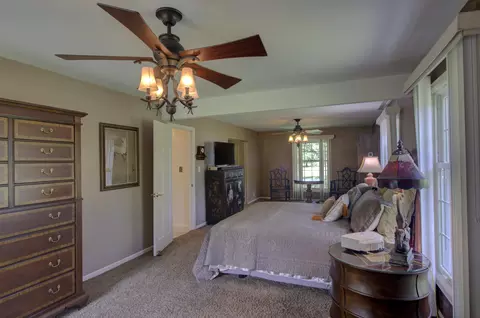 Bedroom - 1719 Probert Rd, Jackson, MI 49203 photo 5 of 11