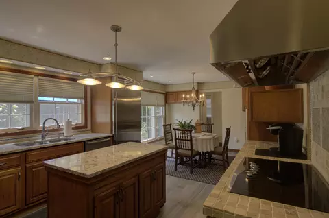 Kitchen - 1719 Probert Rd, Jackson, MI 49203 photo 4 of 16