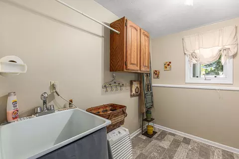 1467 Springbrook Dr, Jenison, MI 49428 photo 29