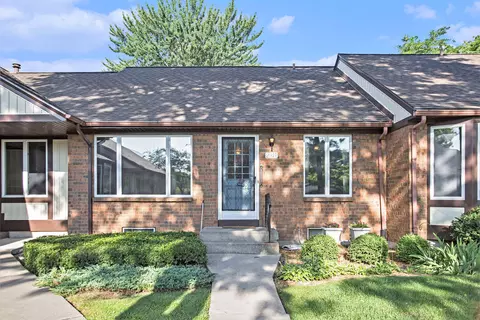 2319 Radcliff Village Dr SE #43, Grand Rapids, MI 49546