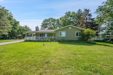16948 Tallman Rd, Grand Ledge, MI 48837