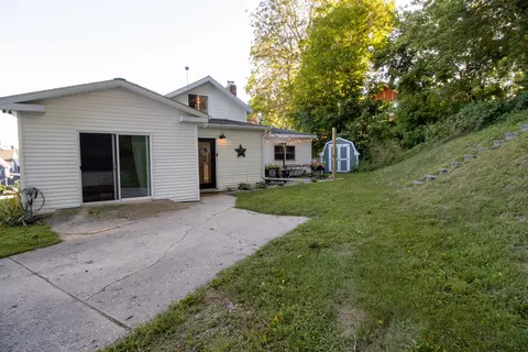 610 Hackett St, Ionia, MI 48846 photo 36