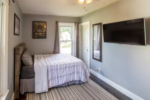 610 Hackett St, Ionia, MI 48846 photo 16