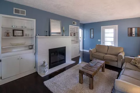 610 Hackett St, Ionia, MI 48846 photo 13