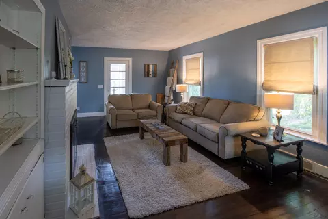 610 Hackett St, Ionia, MI 48846 photo 12