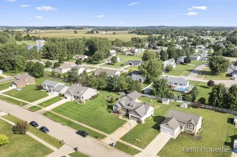 1825 143rd Ave, Dorr, MI 49323 photo 39