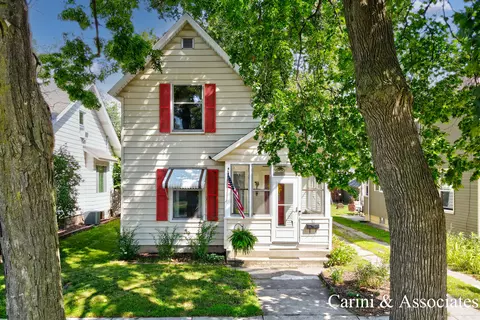 17 W 19th St, Holland, MI 49423