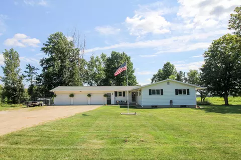 17139 Marcellus Rd, Three Rivers, MI 49093